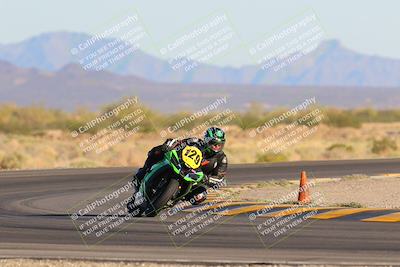 media/Oct-29-2022-CVMA (Sat) [[14c0aa3b66]]/Race 11 Amateur Supersport Open/